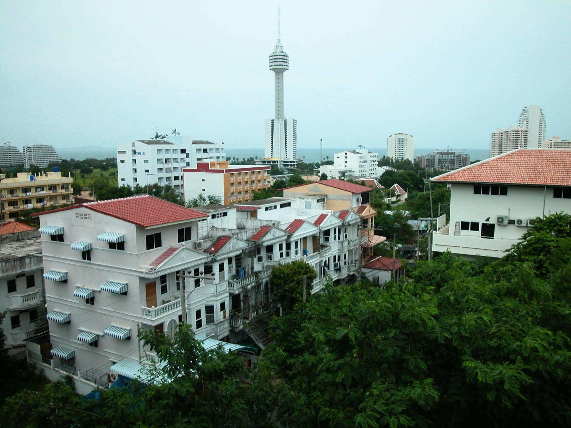 Paramita Pattaya Dış mekan fotoğraf